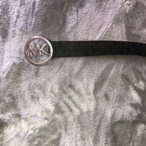 MK belt